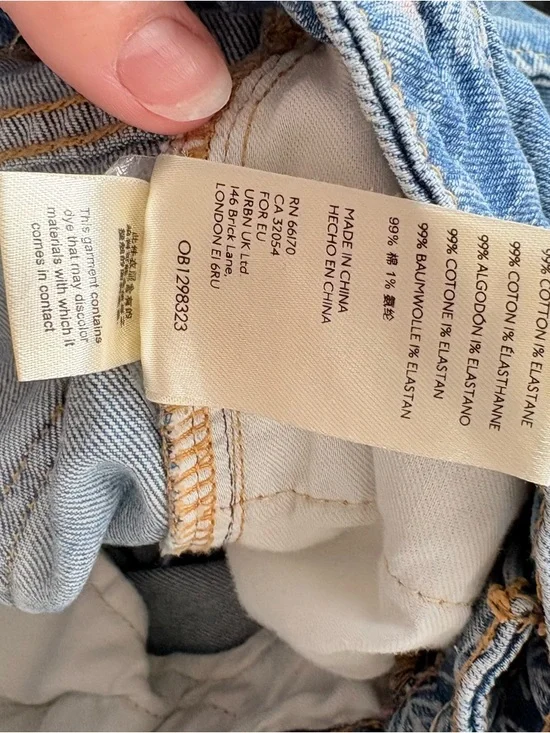 Anthropologie Pilcro Ultra High Rise Denim Shorts Button Fly Floral - Picture 10 of 10